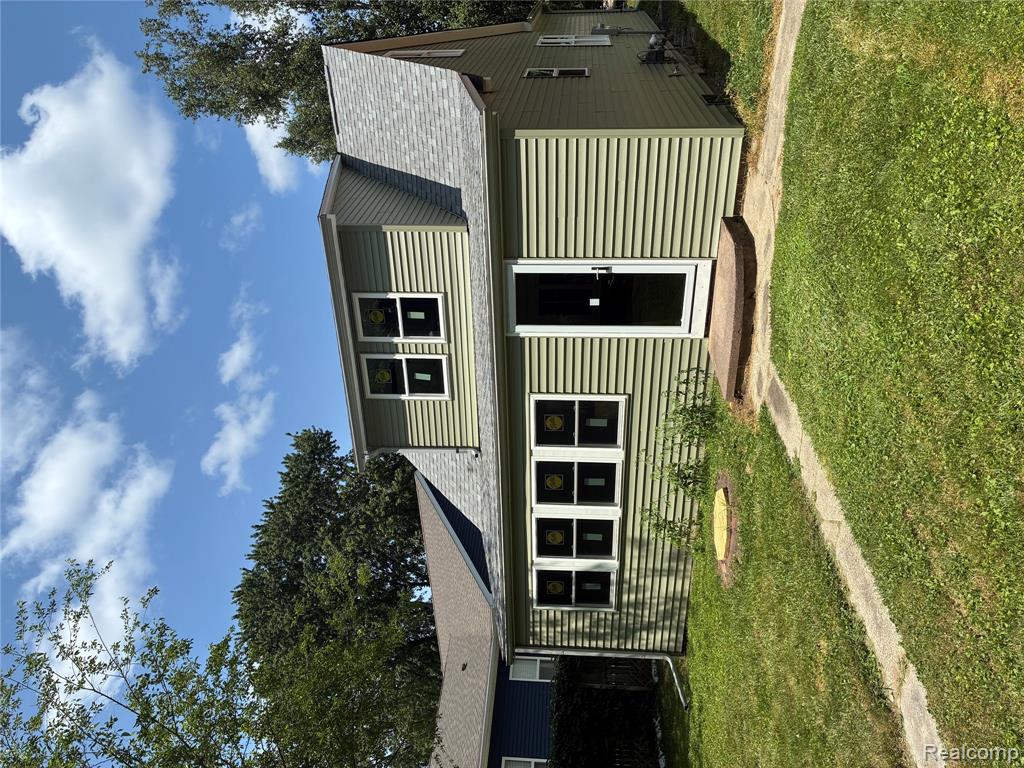 5901 Felske Drive, Brighton, MI 48116