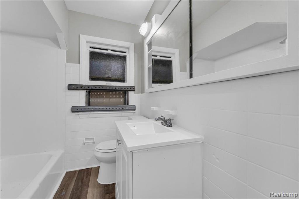 5585 CADIEUX Road, Detroit, MI 48224 — Photo 14