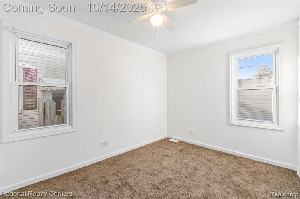 933 Antoine Street, Wyandotte, MI 48192 — Photo 14