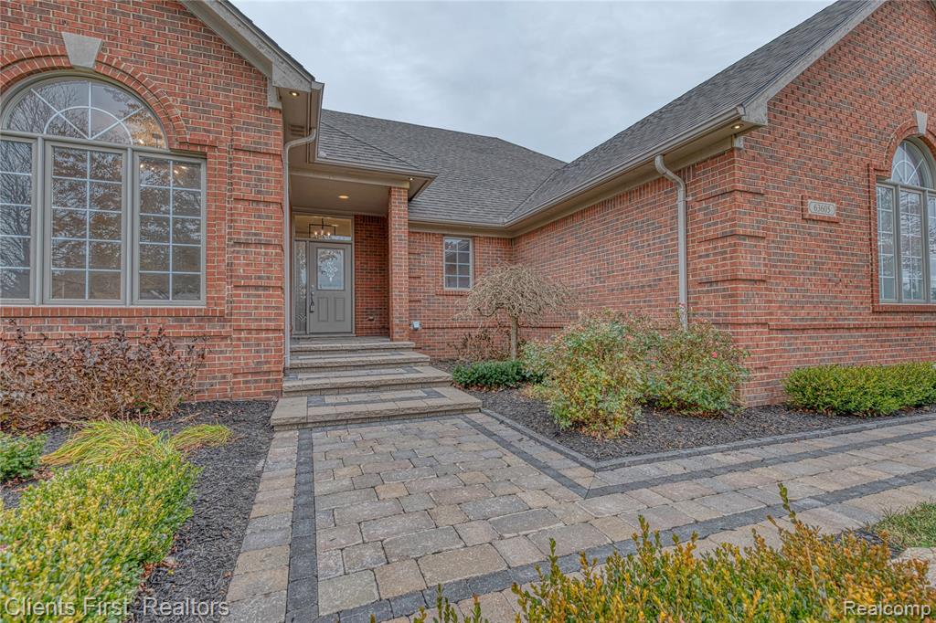 63605 Williamsburg, Washington, MI 48095 — Photo 4