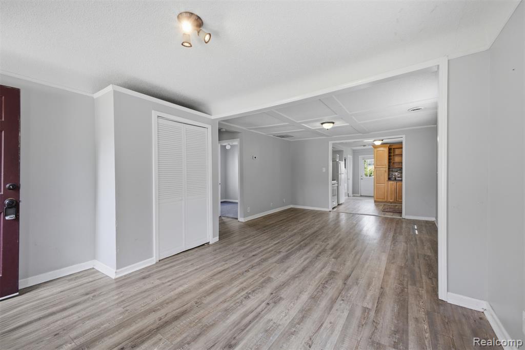 5921 Oldham Street, Taylor, MI 48180 — Photo 4