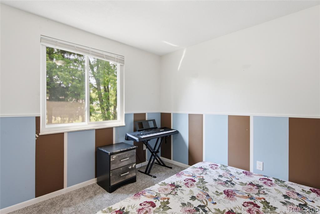 5385 Milane Circle, Clarkston, MI — Photo 16