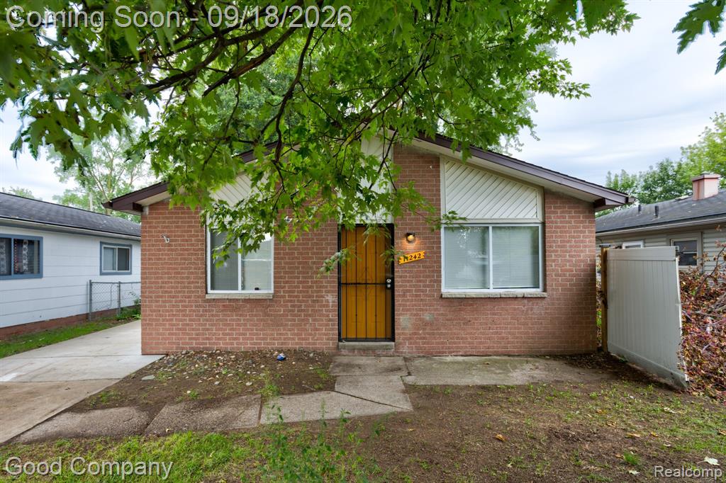 11242 Ziegler Street, Taylor, MI 48180