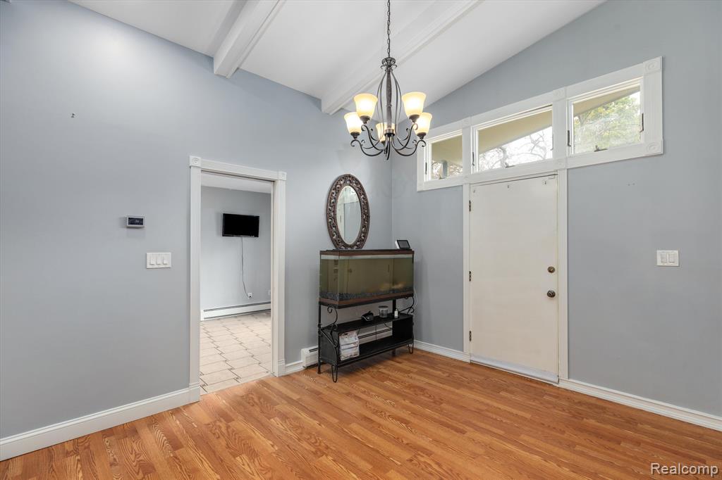 5559 Abington, West Bloomfield, MI — Photo 5