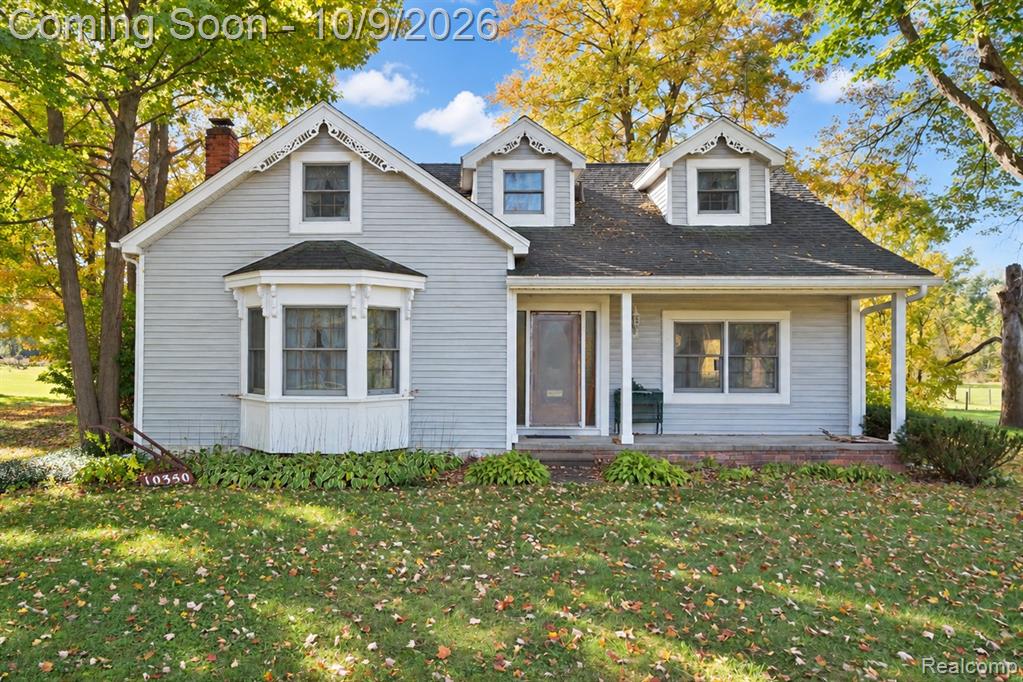 10350 Oakhill Road, Holly, MI 48442