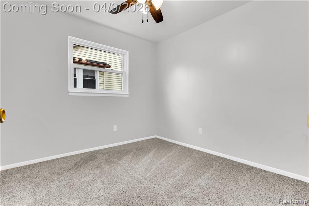 23109 Harding Avenue, Hazel Park, MI 48030 — Photo 12