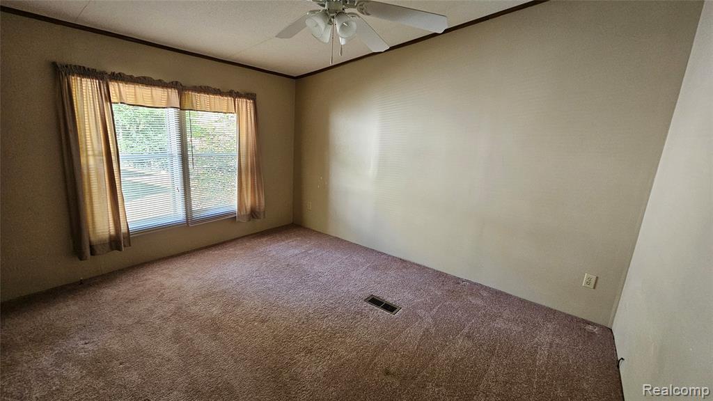 655 Park View, Clio, MI 48420 — Photo 18