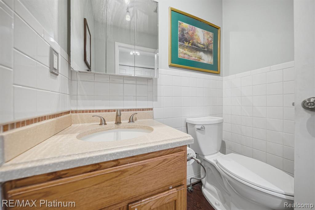1321 Glen Oak Drive, Holly, MI 48442 — Photo 45