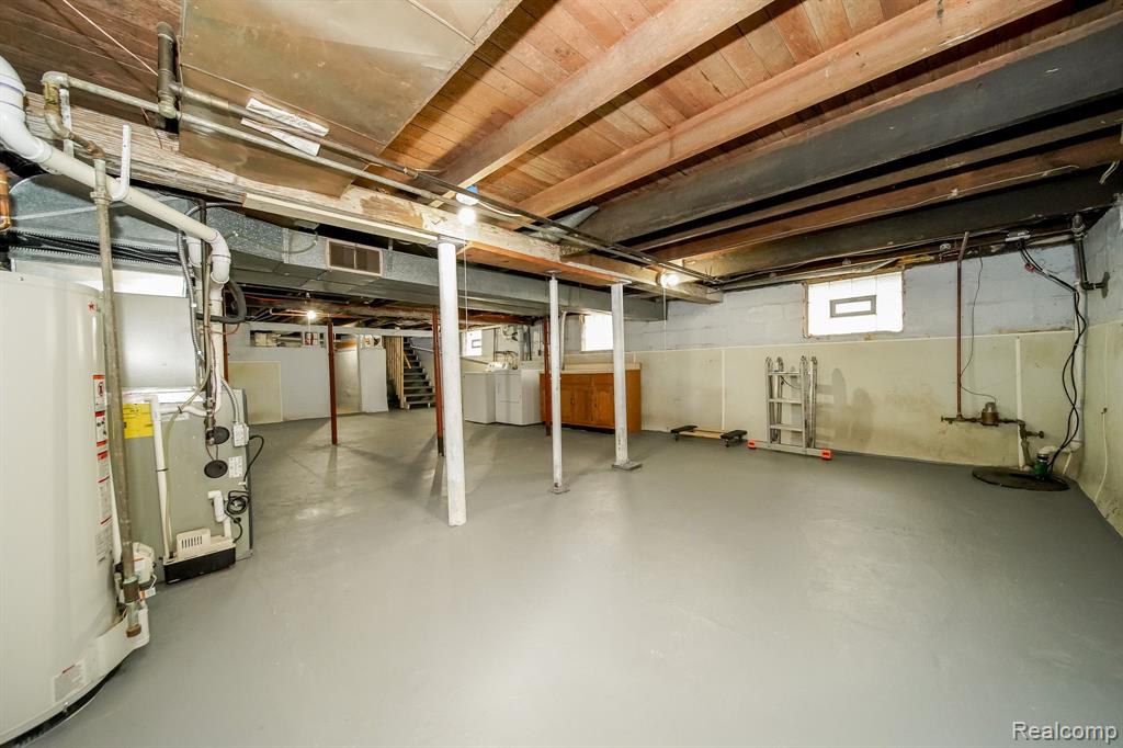 873 HENDRICKSON Boulevard, Clawson, MI — Photo 56