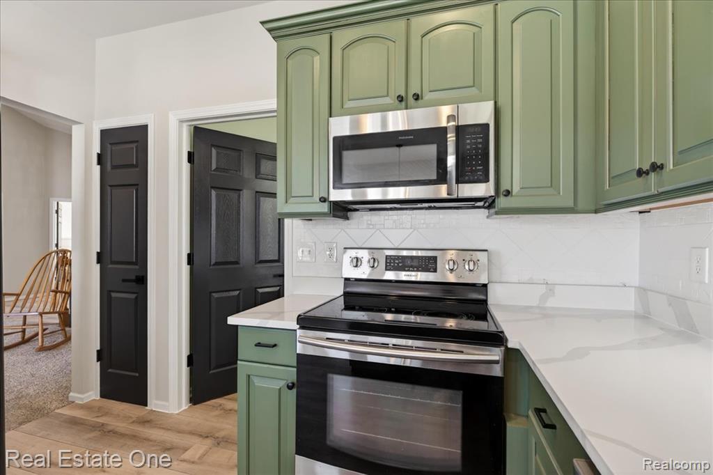 963 STONY LAKE, Oxford, MI 48371 — Photo 25