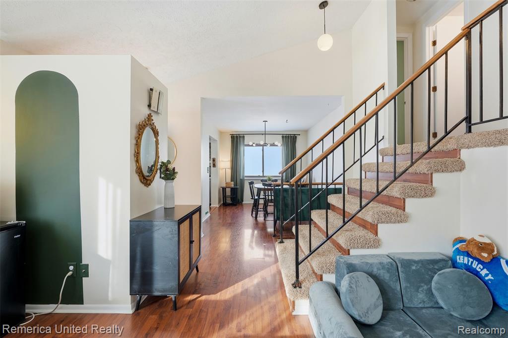 968 Touraine Avenue, East Lansing, MI 48823 — Photo 7