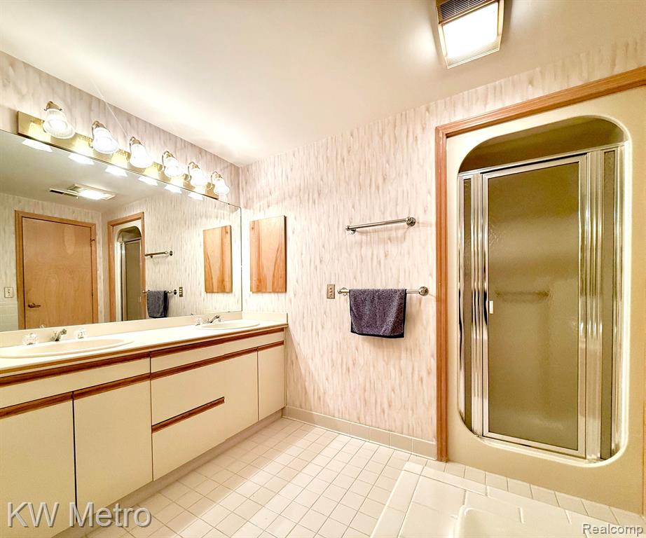 969 GREENVIEW, Rochester Hills, MI 48307 — Photo 14