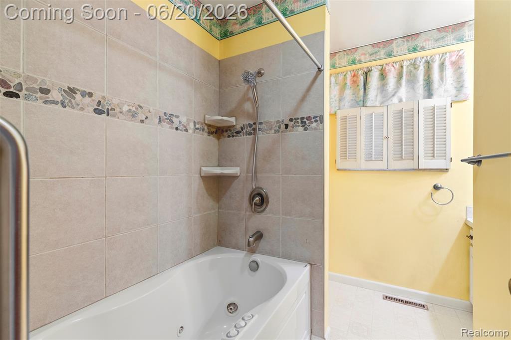 309 Windy, Flushing, MI 48433 — Photo 20
