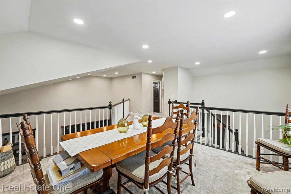 686 W Bluff Court, 23, Rochester Hills, MI 48307 — Photo 19