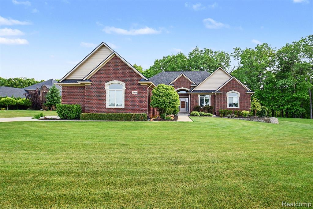 4912 Rosy Drive, Leonard, MI 48367 — Photo 42