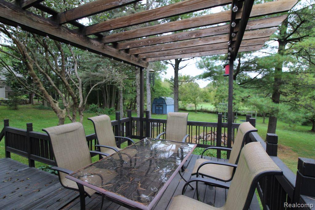 8620 RATTALEE LAKE Road, Clarkston, MI 48348 — Photo 48