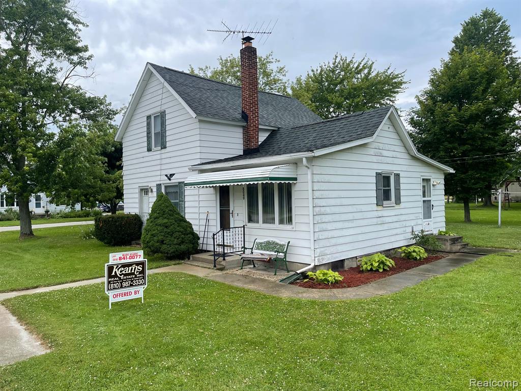 8040 Third, Avoca, MI 48006 — Photo 4