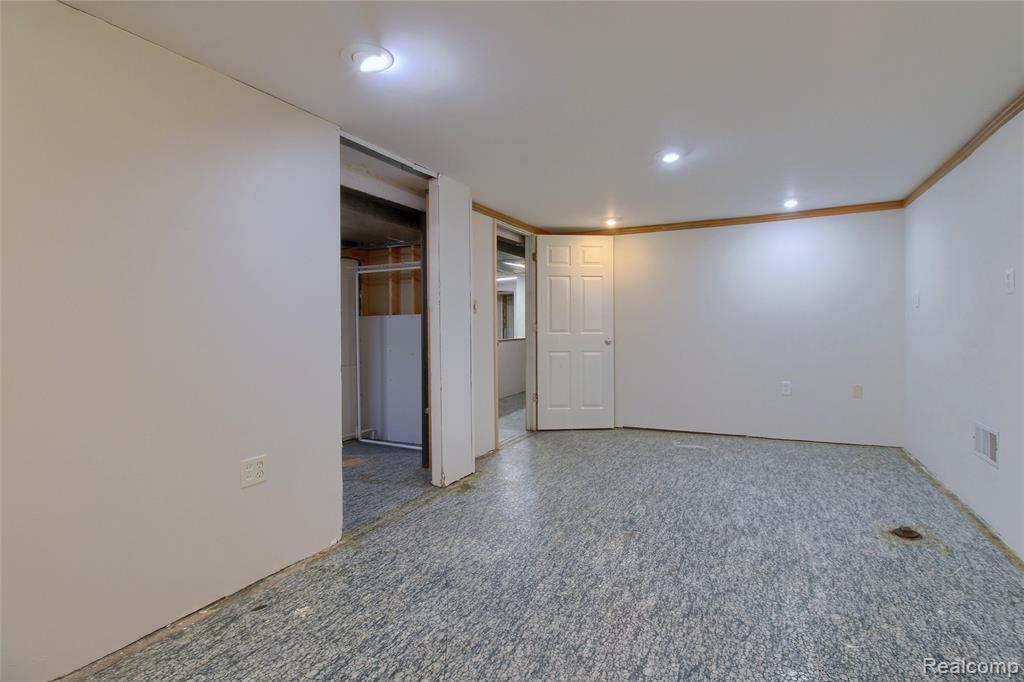 9985 Jackson Lane, Van Buren, MI 48111 — Photo 20