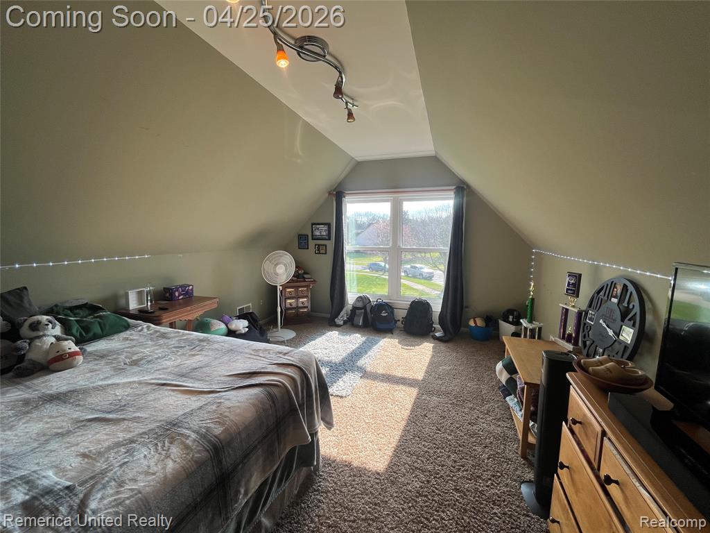 2505 Foxgrove Court, Highland, MI 48356 — Photo 32