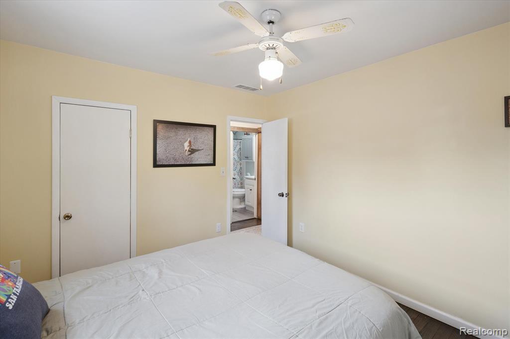 7474 River Vista Street, Utica, MI 48317 — Photo 27