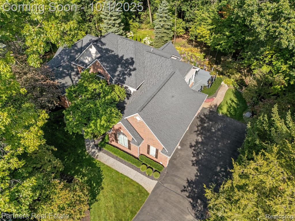 8044 Alta Vista Drive, Pinckney, MI 48169 — Photo 73