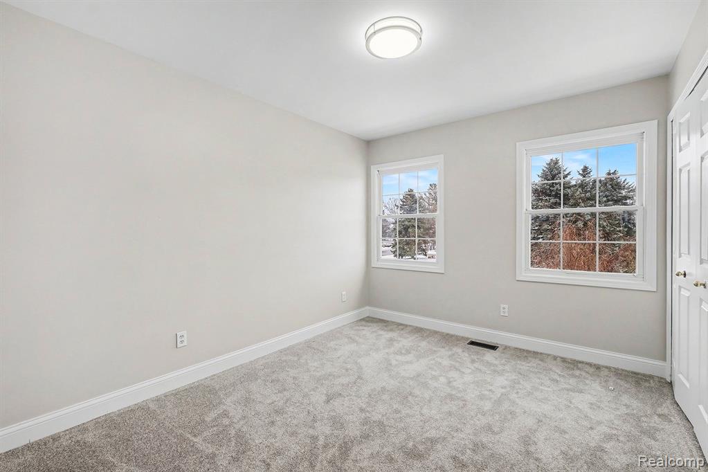 4116 Split Rail Lane, Fenton, MI 48430 — Photo 19