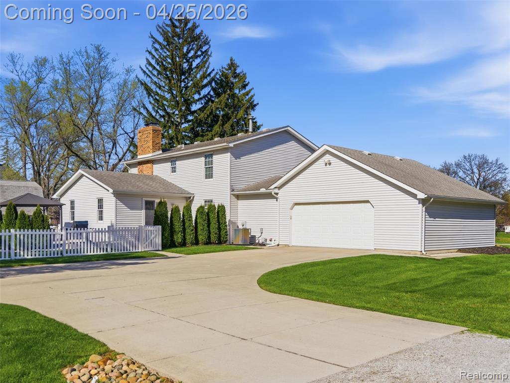 39001 Chartier Street, Harrison Township, MI — Photo 43
