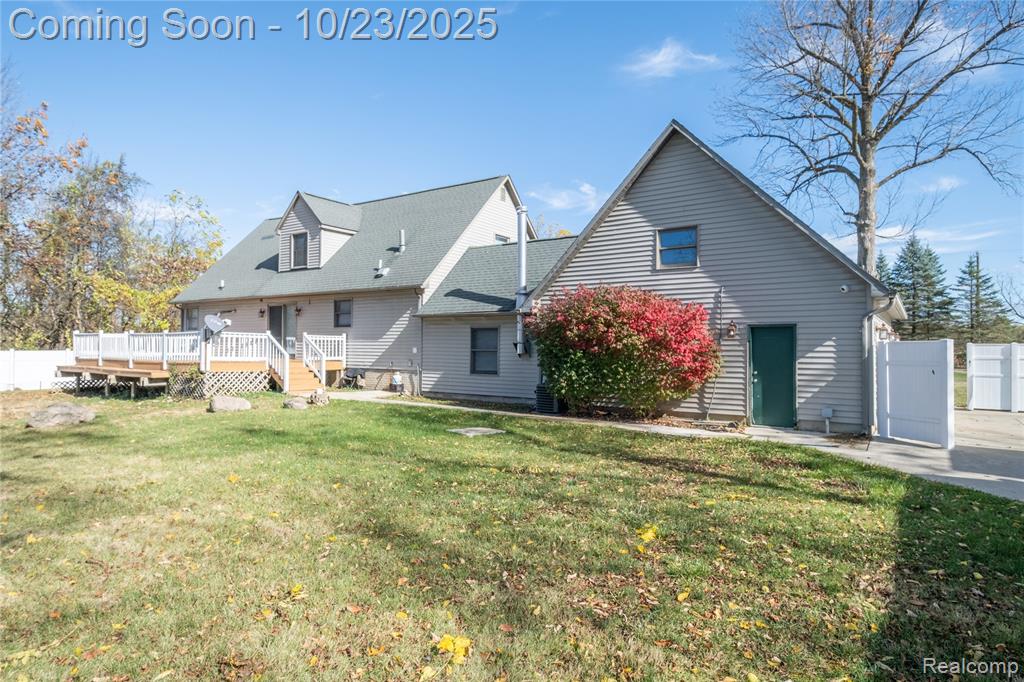 485 N Hadley Road, Ortonville, MI 48462 — Photo 27
