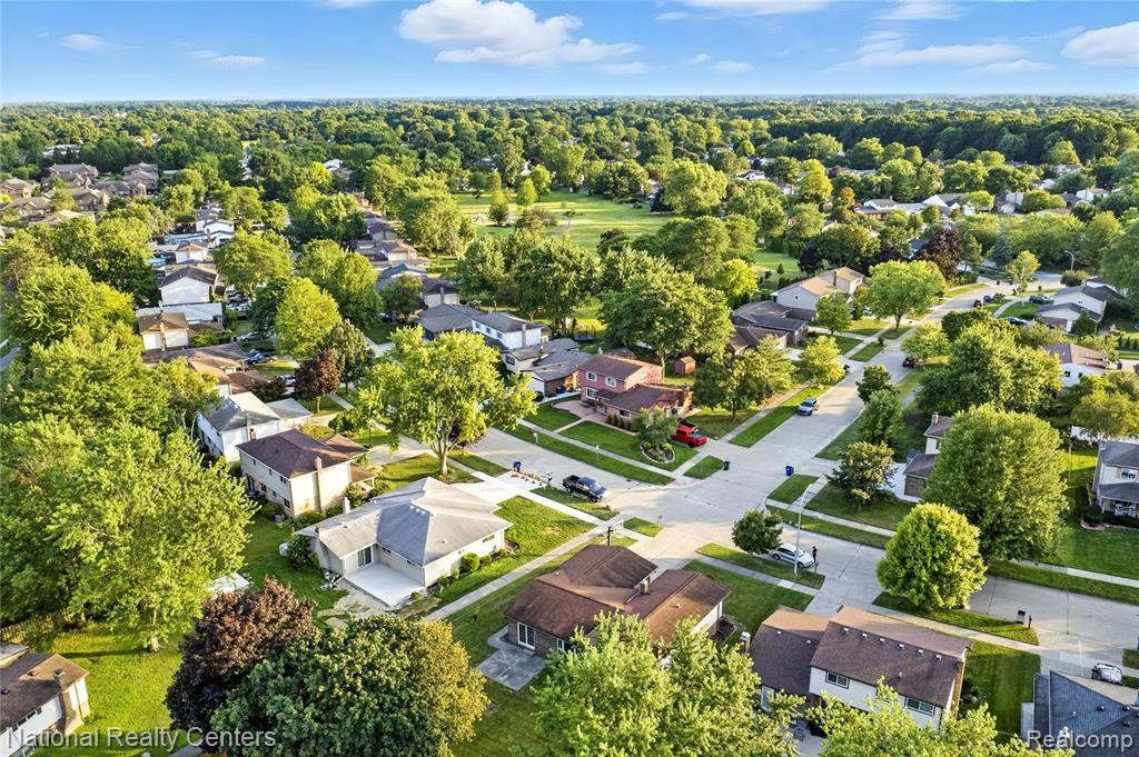 42700 Versailles Road, Canton, MI 48187 — Photo 17