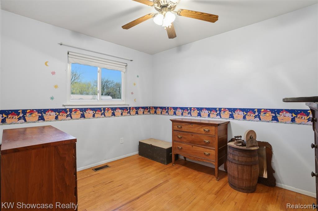 31167 Maplewood Street, Garden City, MI — Photo 13