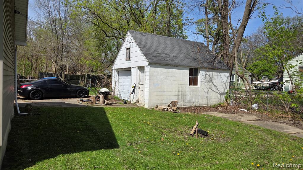 838 Clinton Street, Flint, MI 48507 — Photo 3