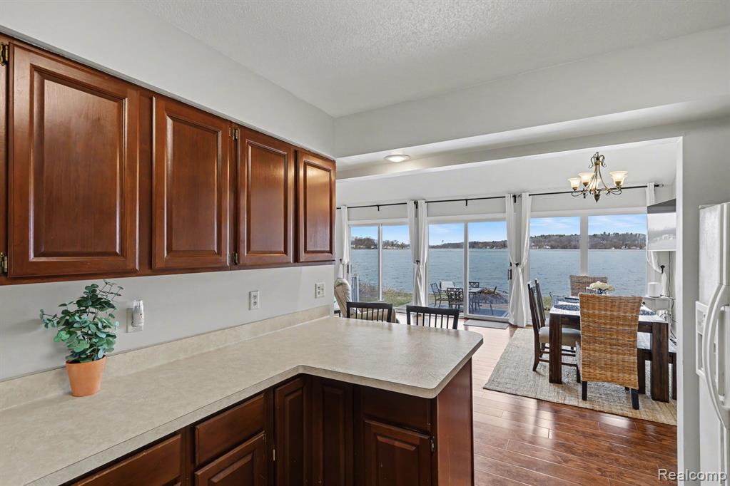 5225 Pine Drive, Jackson, MI 49201 — Photo 10