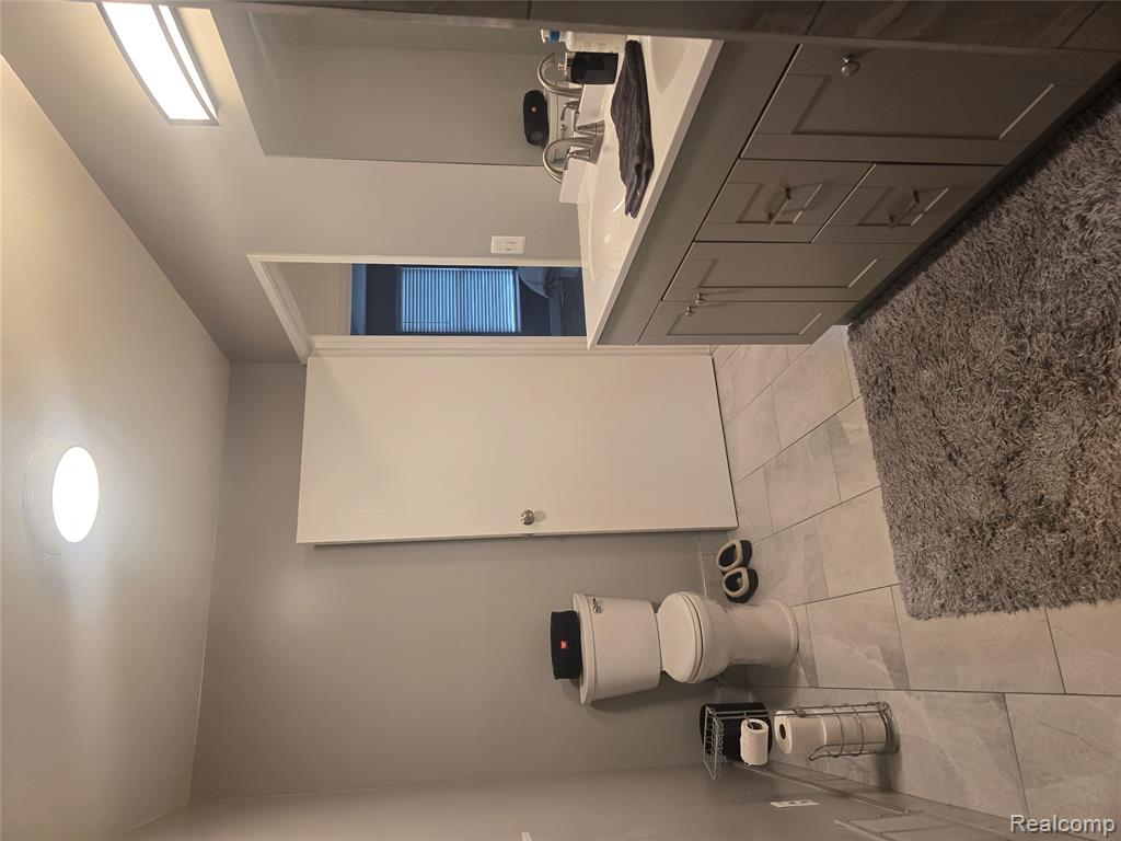 35050 Newport Court, New Baltimore, MI 48047 — Photo 12