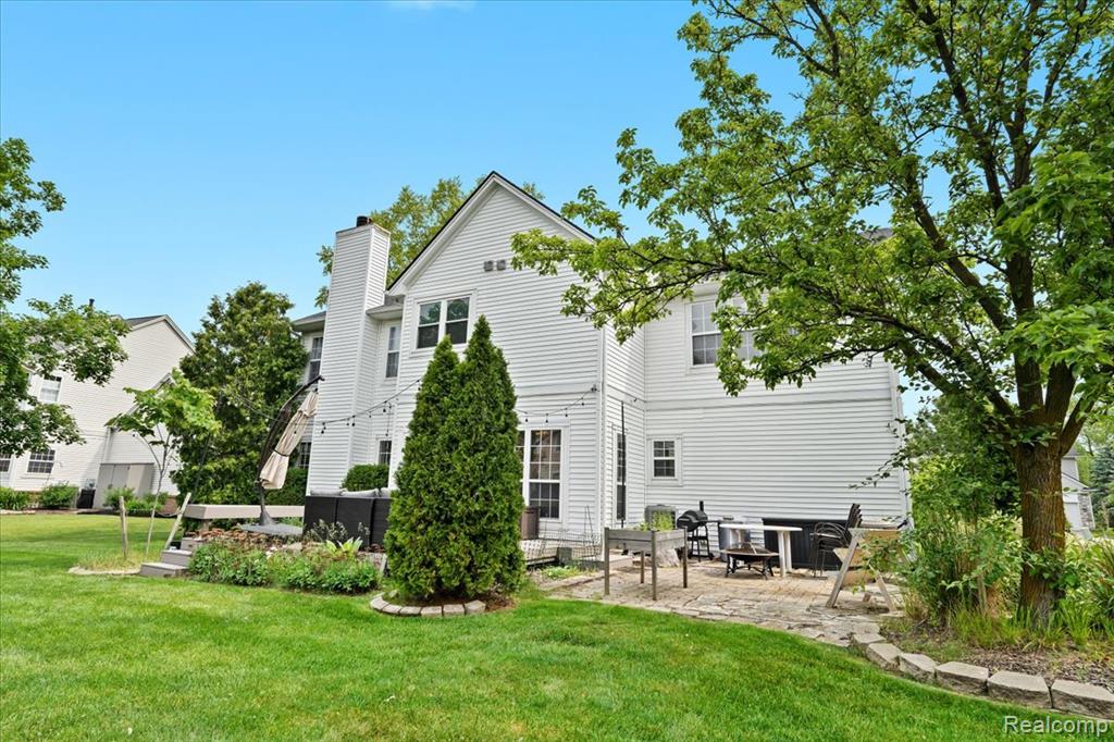 1035 Equestrian Drive, South Lyon, MI 48178 — Photo 43