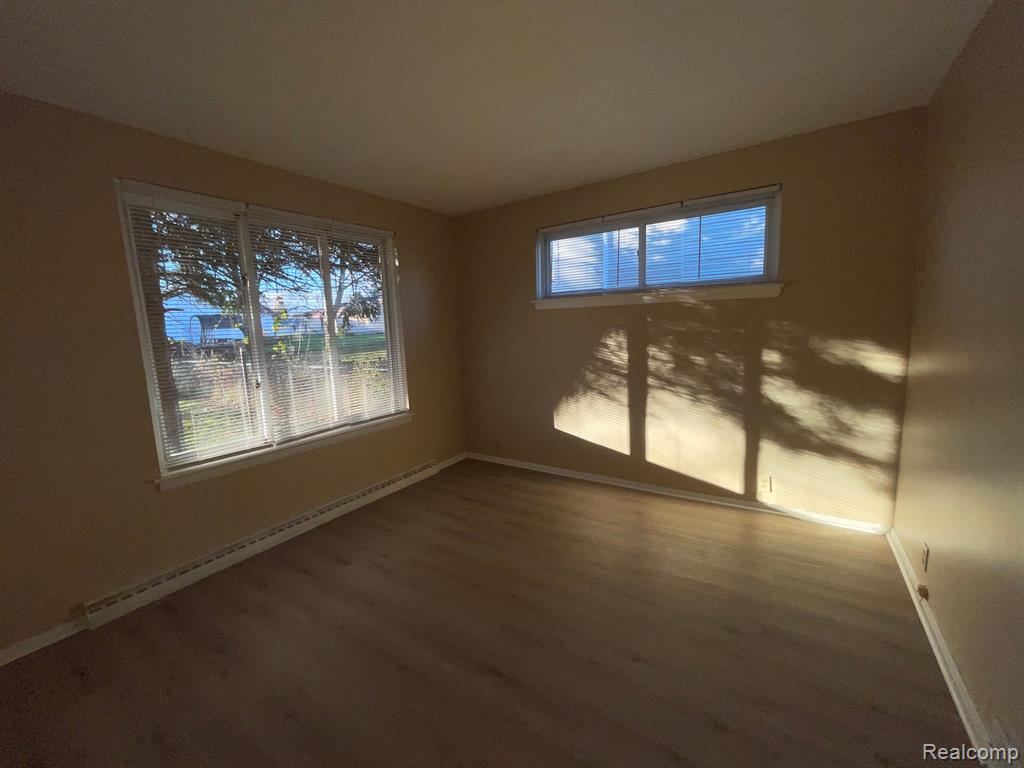 4201 N GENESEE Road, Flint, MI 48506 — Photo 9