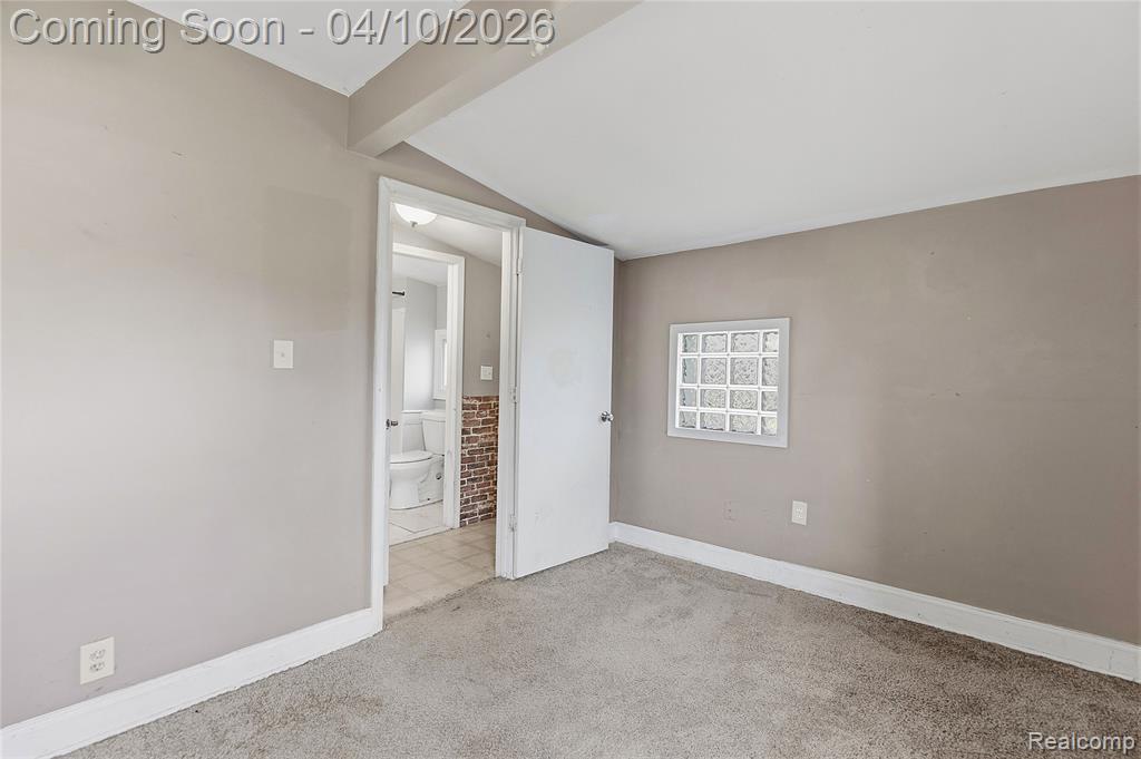 33524 Duncan, Fraser, MI 48026 — Photo 16