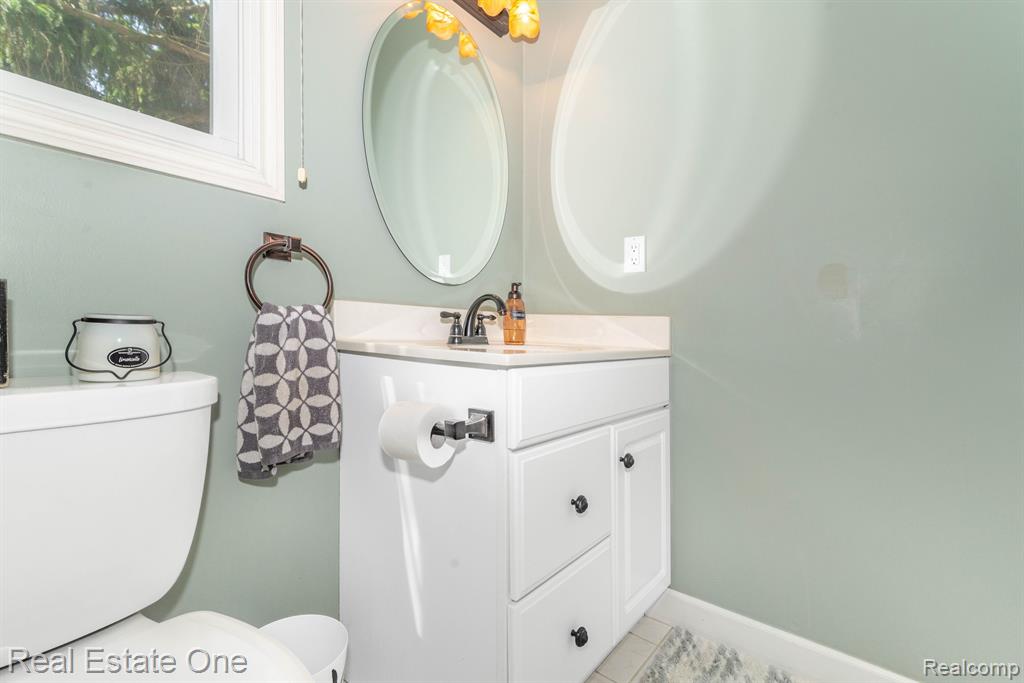 59633 Trena Lane, South Lyon, MI 48178 — Photo 23
