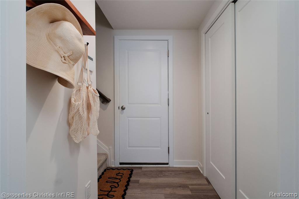 2882 Hardwick Road, Ann Arbor, MI 48105 — Photo 37
