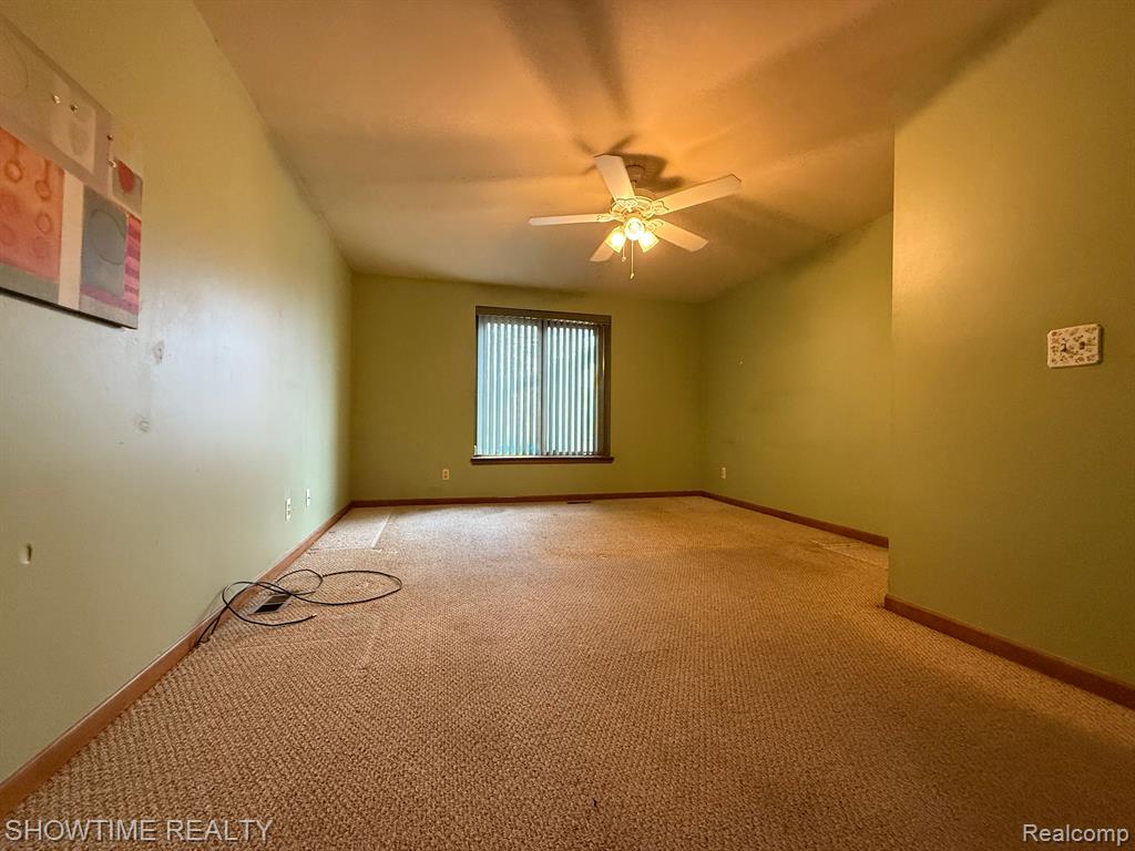 40537 DENBIGH Drive, Sterling Heights, MI 48310 — Photo 15