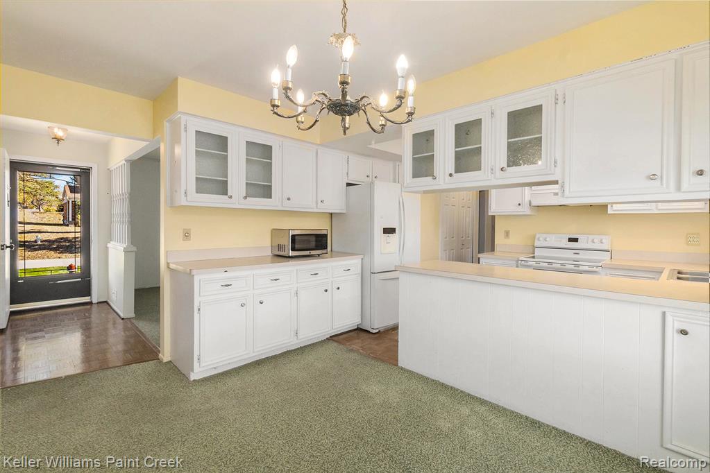52527 Belle Vernon, Shelby Twp, MI 48316 — Photo 17