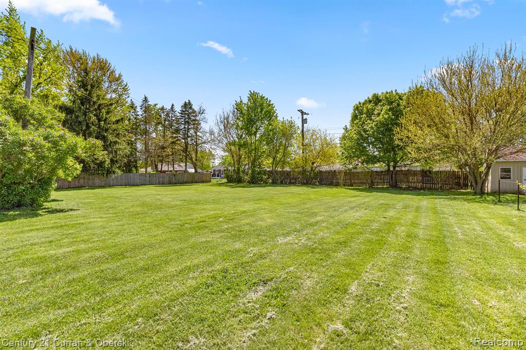 230 MECHANIC Street, Dundee, MI 48131 — Photo 26