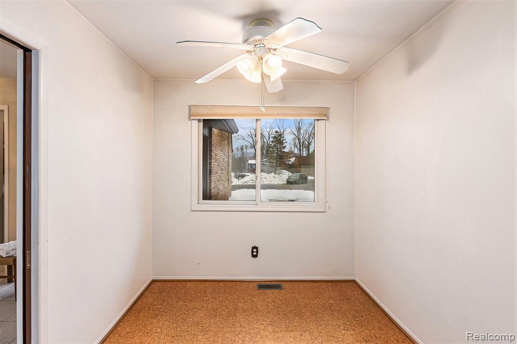 4659 Laurel Club Circle, 12, West Bloomfield, MI 48323 — Photo 14