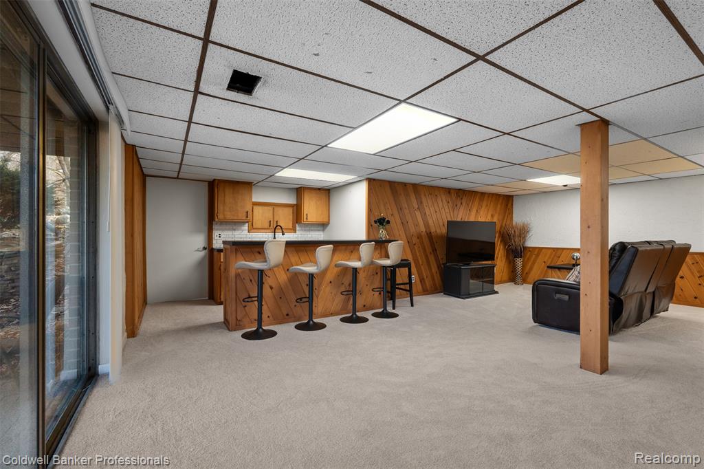 4347 Apple Valley Lane, West Bloomfield, MI 48323 — Photo 35