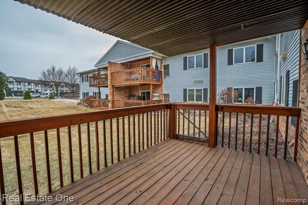 1375 HARBOUR Boulevard, 123, Trenton, MI 48183 — Photo 19
