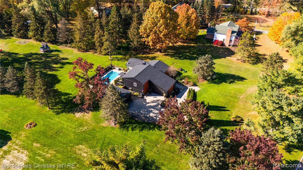 4301 Heatherwood Drive, Milford, MI 48381 — Photo 48