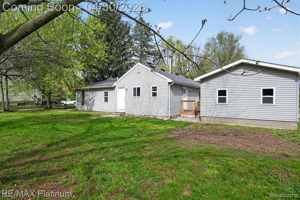 2417 Howald Avenue, Flint, MI 48504 — Photo 35