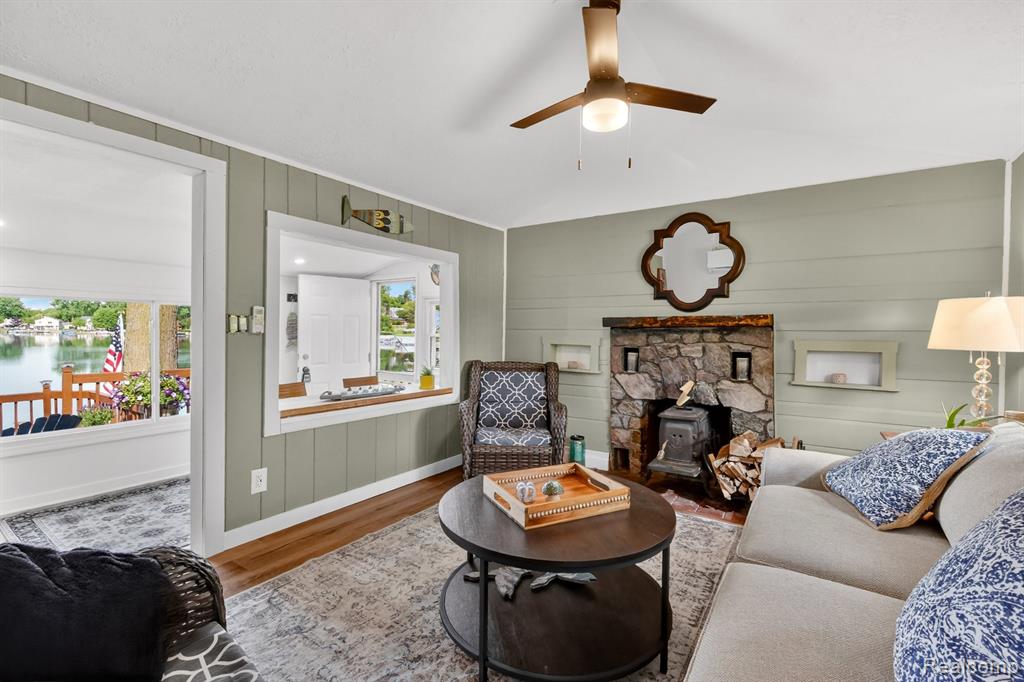 1717 Triangle Lake Road, Howell, MI 48843 — Photo 36