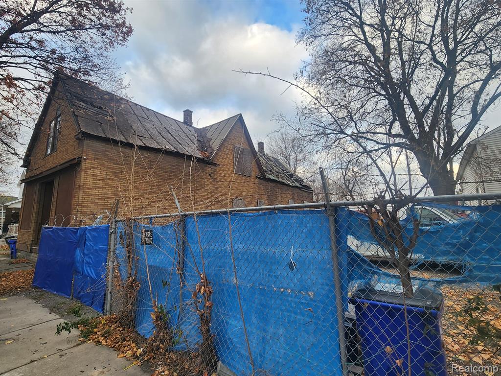 3196 LOCKWOOD Street, Detroit, MI 48210 — Photo 3