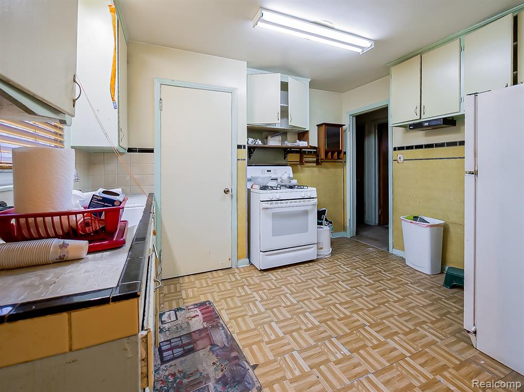 15411 Lahser Road, Detroit, MI 48223 — Photo 3