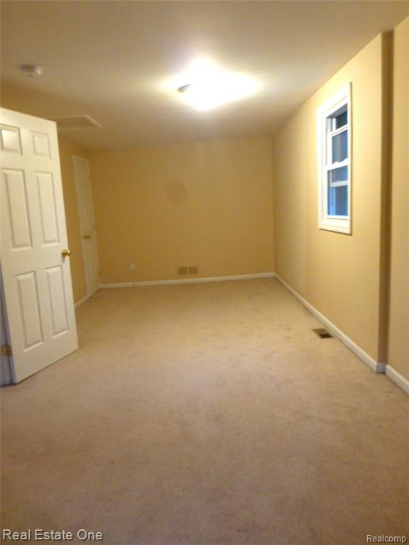 4448 Forsyth Drive, Troy, MI 48085 — Photo 19